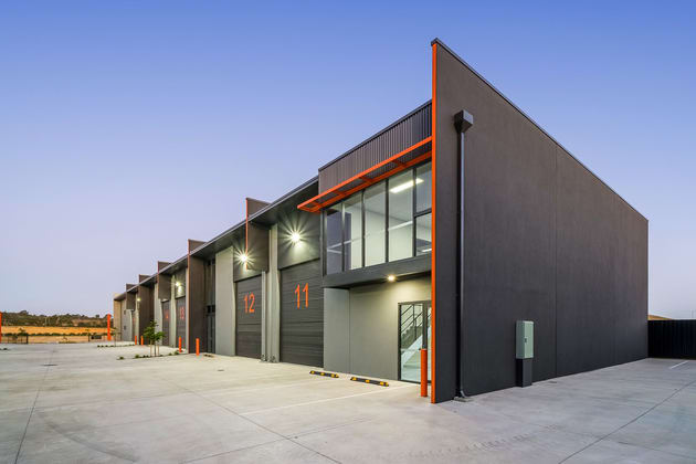 70 Scorpius Road Wattleup WA 6166 - Image 5