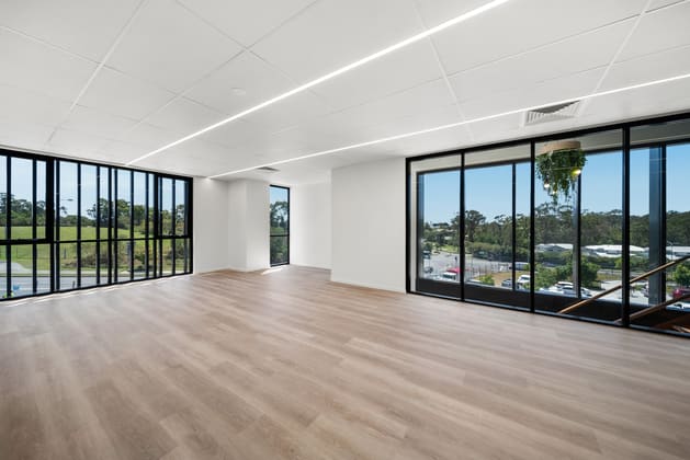 8 STAPLEY DRIVE Varsity Lakes QLD 4227 - Image 4