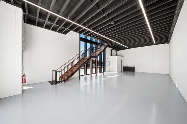 8 STAPLEY DRIVE Varsity Lakes QLD 4227 - Image 5