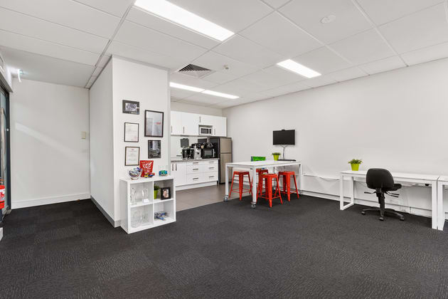 Suite 10/762 Toorak Road Glen Iris VIC 3146 - Image 2