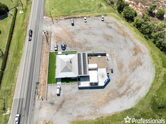 18484 Bruce Highway Bowen QLD 4805 - Image 3