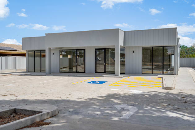 Whole Building/105 Swanport Road Murray Bridge SA 5253 - Image 1