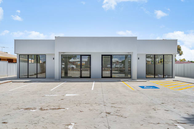 Whole Building/105 Swanport Road Murray Bridge SA 5253 - Image 4