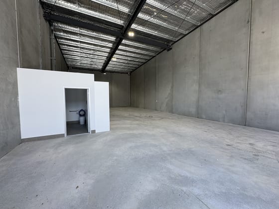 Click to view all images 61 - 63 Sheppard Street Hume ACT 2620 - Image 3