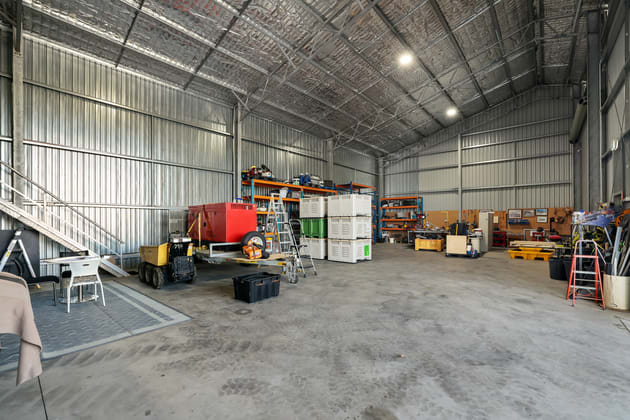 657 Pine Ridge Road Biggera Waters QLD 4216 - Image 5