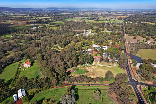 Unit/10070 West Swan Road Henley Brook WA 6055 - Image 5