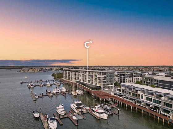 3/4 Marina Promenade Paradise Point QLD 4216 - Image 2
