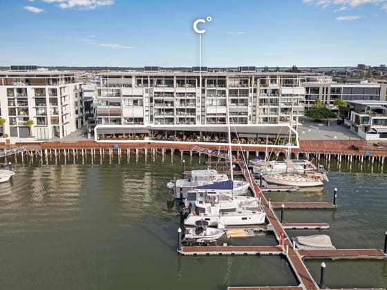 3/4 Marina Promenade Paradise Point QLD 4216 - Image 4