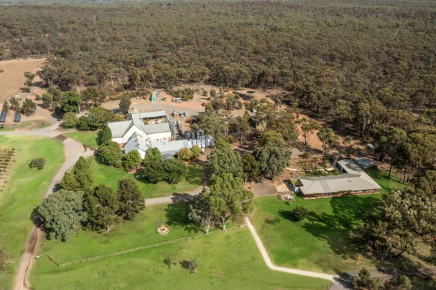 46 Hermitage Road Maiden Gully VIC 3551 - Image 2