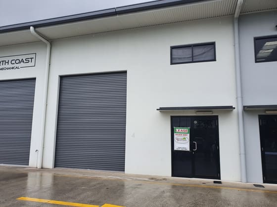 4/2 Lomandra Place Coolum Beach QLD 4573 - Image 2