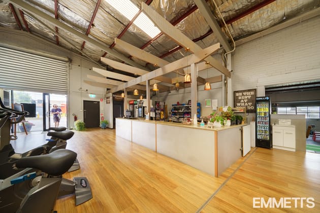 3 Aristoc Rd Glen Waverley VIC 3150 - Image 5