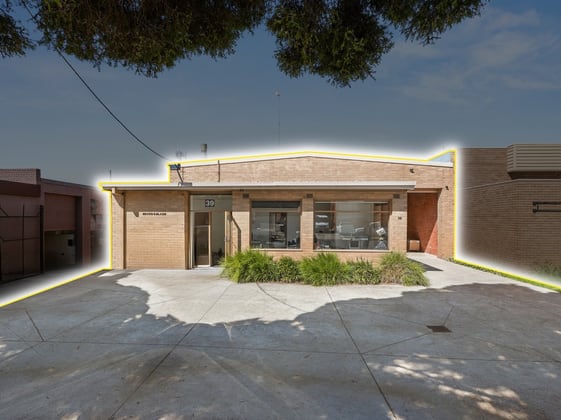 39 Henderson Road Clayton VIC 3168 - Image 1