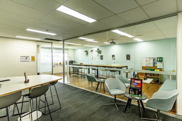 1/160 Lytton Road Morningside QLD 4170 - Image 5