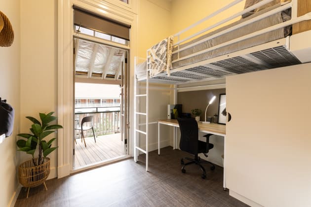86 Bramston Terrace Herston QLD 4006 - Image 2