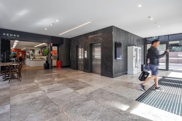 Level 6 - East Tower 608 St Kilda Road Melbourne VIC 3004 - Image 3