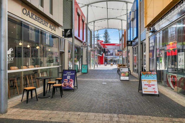 Shop 8/7 Moseley Square (Holdfast Walk) Glenelg SA 5045 - Image 5
