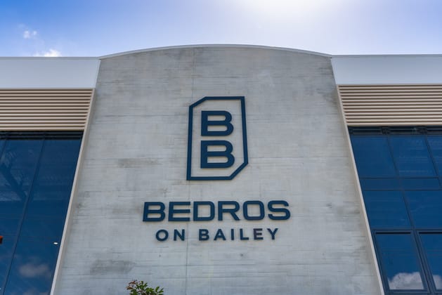 Click to view all images 13/5 Bailey Crescent Southport QLD 4215 - Image 4