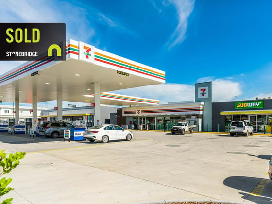7-Eleven & Subway, 2 Binnies Road Ripley QLD 4306 - Image 1
