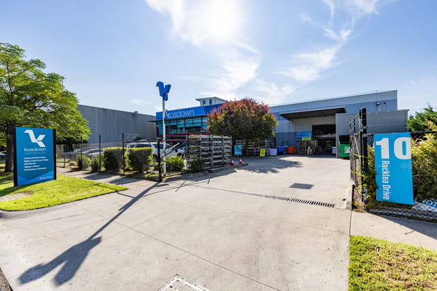 10 Rocklea Drive Port Melbourne VIC 3207 - Image 2