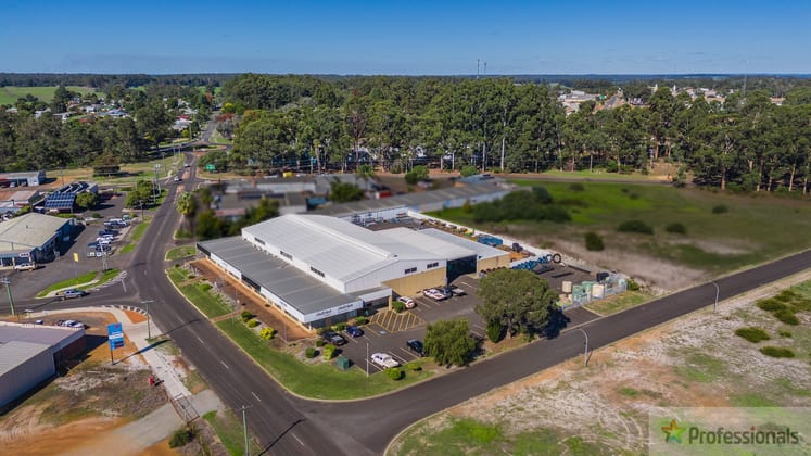 13 Pritchard Street Manjimup WA 6258 - Image 1