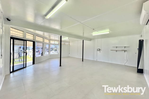 1 Cairns Road Ebbw Vale QLD 4304 - Image 2
