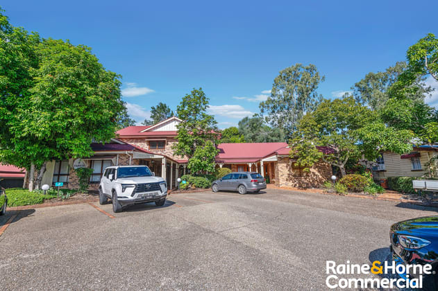 6 Main Street Samford Village QLD 4520 - Image 1