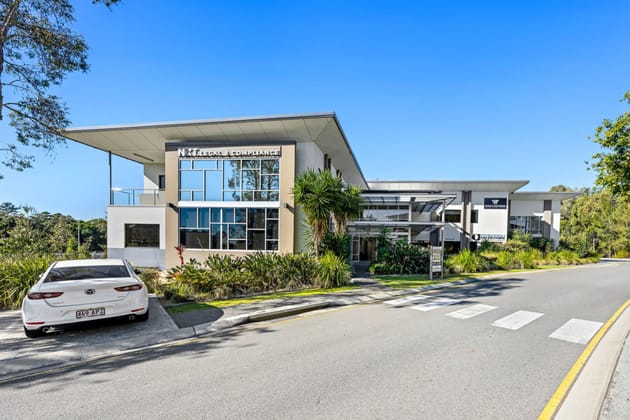 2/2728 Logan Road Eight Mile Plains QLD 4113 - Image 1