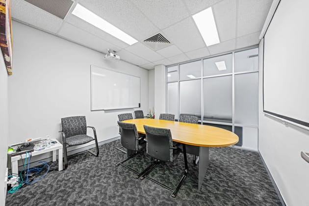 2/2728 Logan Road Eight Mile Plains QLD 4113 - Image 4