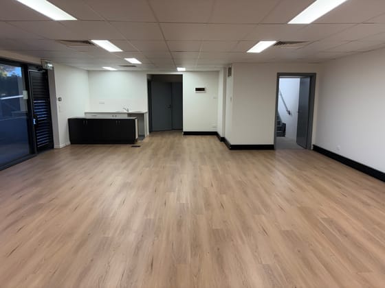 1/5 Penney Place Queanbeyan East NSW 2620 - Image 4