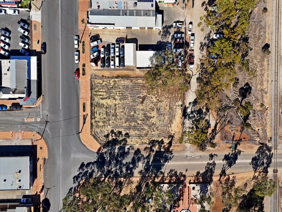 96 Gardiner Street Moora WA 6510 - Image 4
