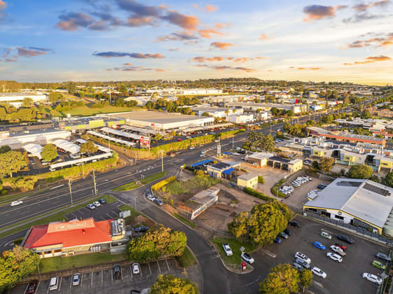 875 Ruthven St Kearneys Spring QLD 4350 - Image 5