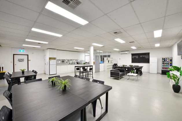 29 Winterton Road Clayton VIC 3168 - Image 4