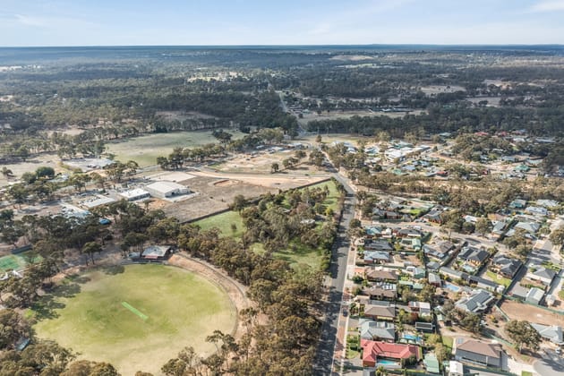 41 Carolyn Way Maiden Gully VIC 3551 - Image 4