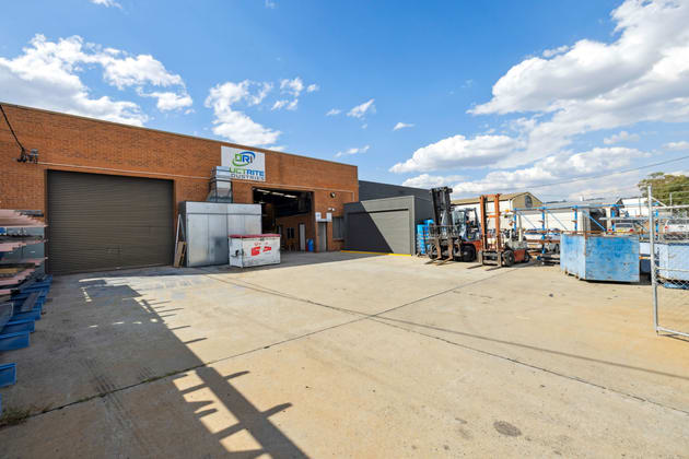 32 Hincksman Street Queanbeyan NSW 2620 - Image 2
