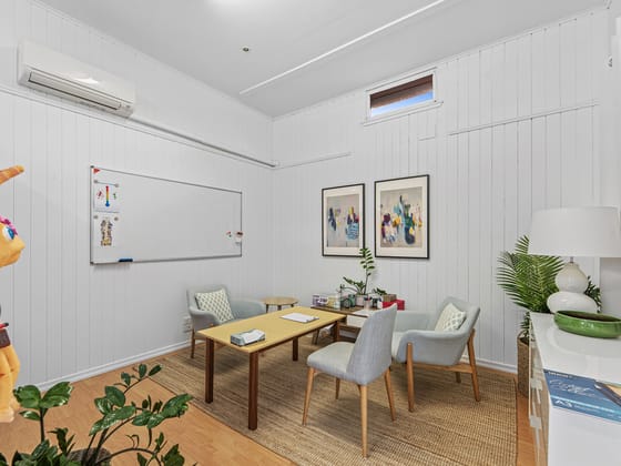 25 Cecil Street Indooroopilly QLD 4068 - Image 3