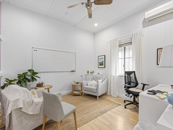 25 Cecil Street Indooroopilly QLD 4068 - Image 4