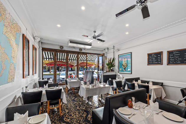 Whole Property/99 Dundas Place Albert Park VIC 3206 - Image 3