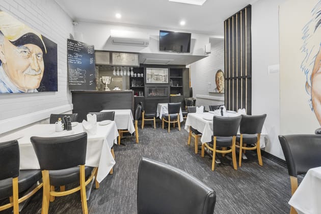 Whole Property/99 Dundas Place Albert Park VIC 3206 - Image 4