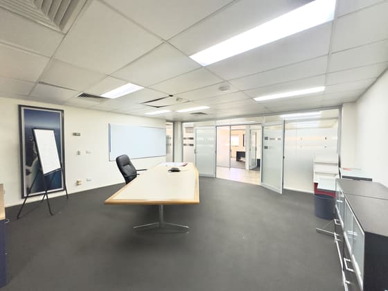 8/130 Kingston Road Underwood QLD 4119 - Image 5