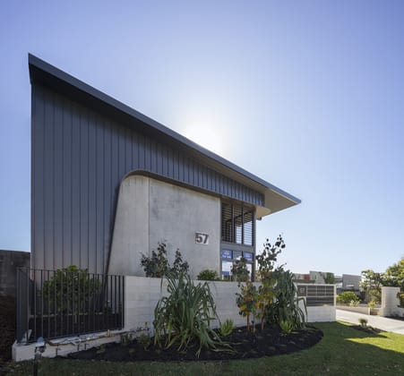 57 Rene Street Noosaville QLD 4566 - Image 2