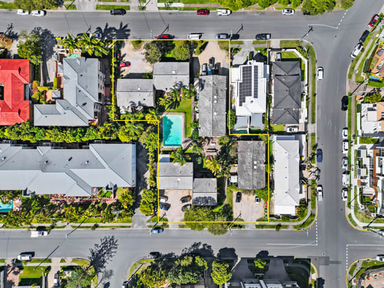 17 Illawong Street Surfers Paradise QLD 4217 - Image 3
