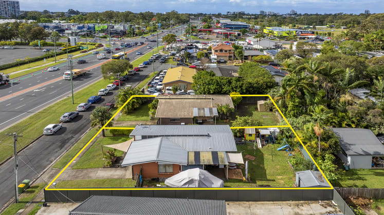 176 & 178 Brisbane Road Arundel QLD 4214 - Image 2