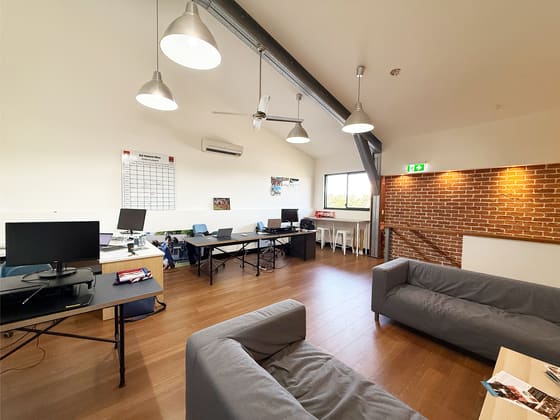 1&4/35 Vanessa Boulevard Springwood QLD 4127 - Image 4
