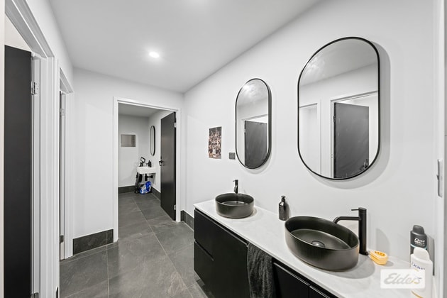 3956-3958 Pacific Highway Loganholme QLD 4129 - Image 5
