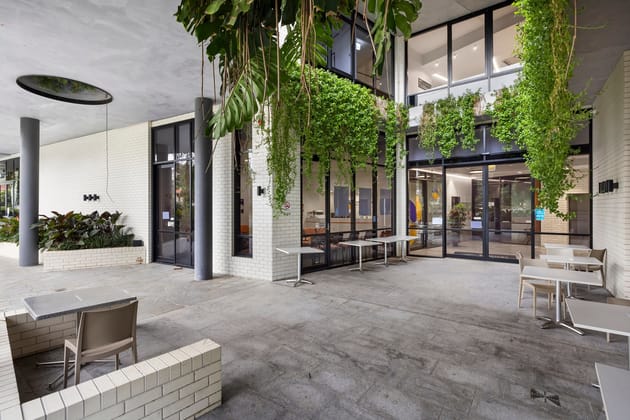1/1808 Logan Road Upper Mount Gravatt QLD 4122 - Image 3
