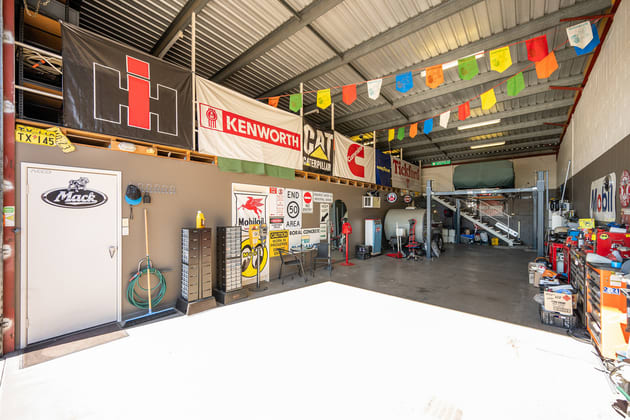5/704 Gympie Road Lawnton QLD 4501 - Image 3