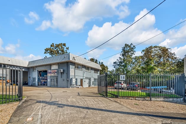 1/18 Price Street Southport QLD 4215 - Image 1