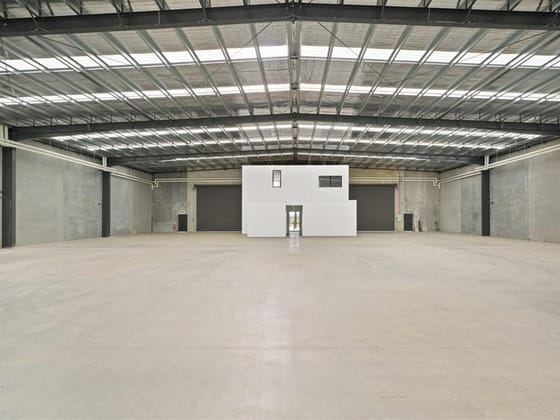 3 Forefront Dr Mickleham VIC 3064 - Image 4
