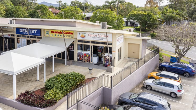 10/2 Universal Street Pacific Pines QLD 4211 - Image 5