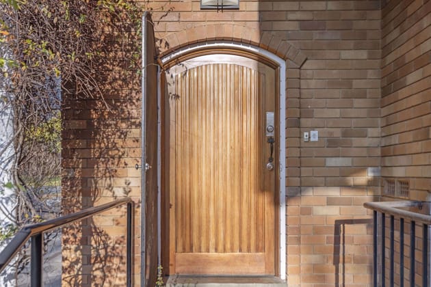 122 Empire Circuit Yarralumla ACT 2600 - Image 4